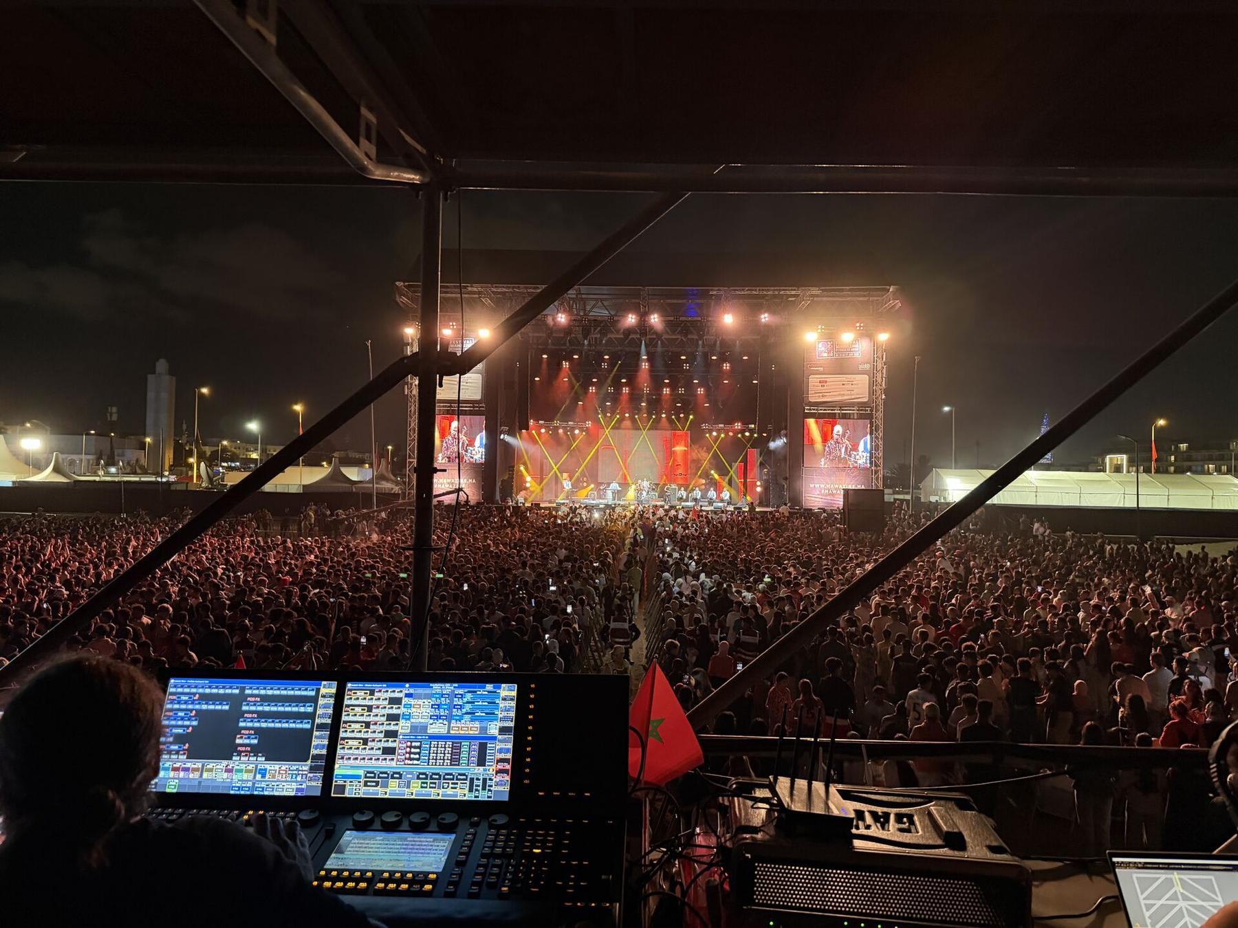 Open-air concert delivered by NOVA LIVE, front-of-house and main stage